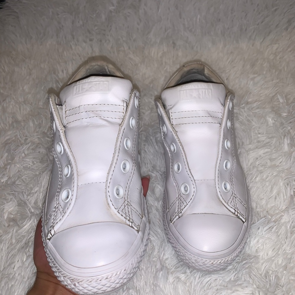 White converse - Picture 4 of 6